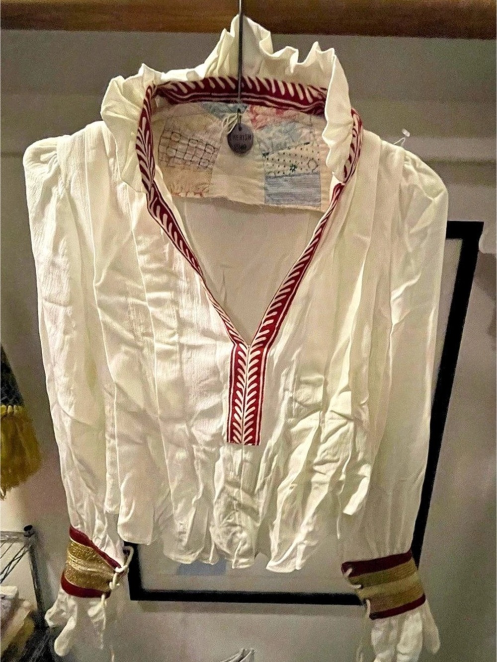 GONBAD Handmade White & Red Embellished Sleeve Tunic